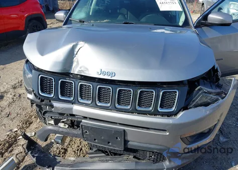 2021 Jeep Compass Latitude 4X4 из США, поврежденный, VIN 3C4NJDBB5MT547444